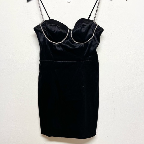 Lulu’s This Calls for Cocktails Mini dress - Picture 3 of 10